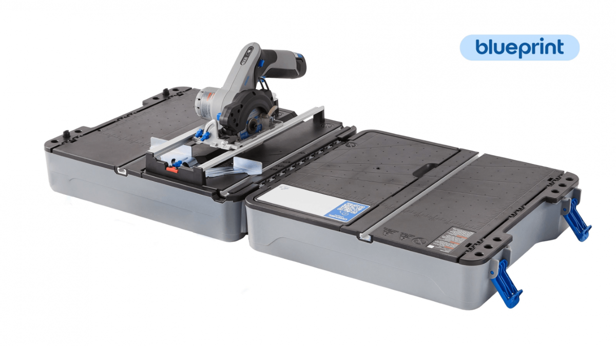 Dremel Blueprint Station de Sciage Mobile CS12V-SC1 - station déployée découpes onglet biseau longitudinale
